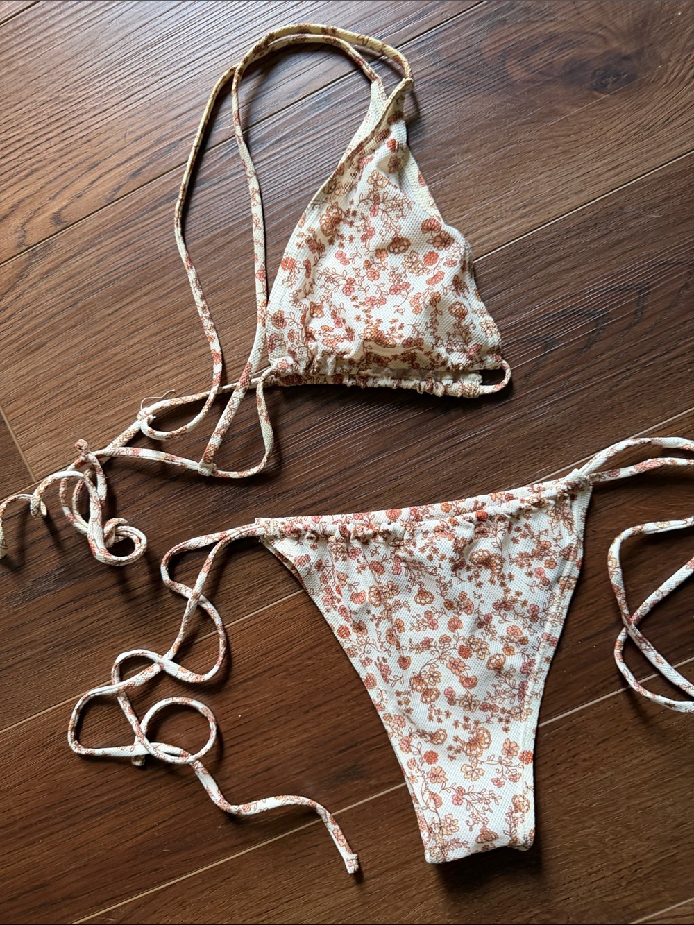 True Tone Tanning Floral Tie Bikini Set - S/M - Picture 6 of 12